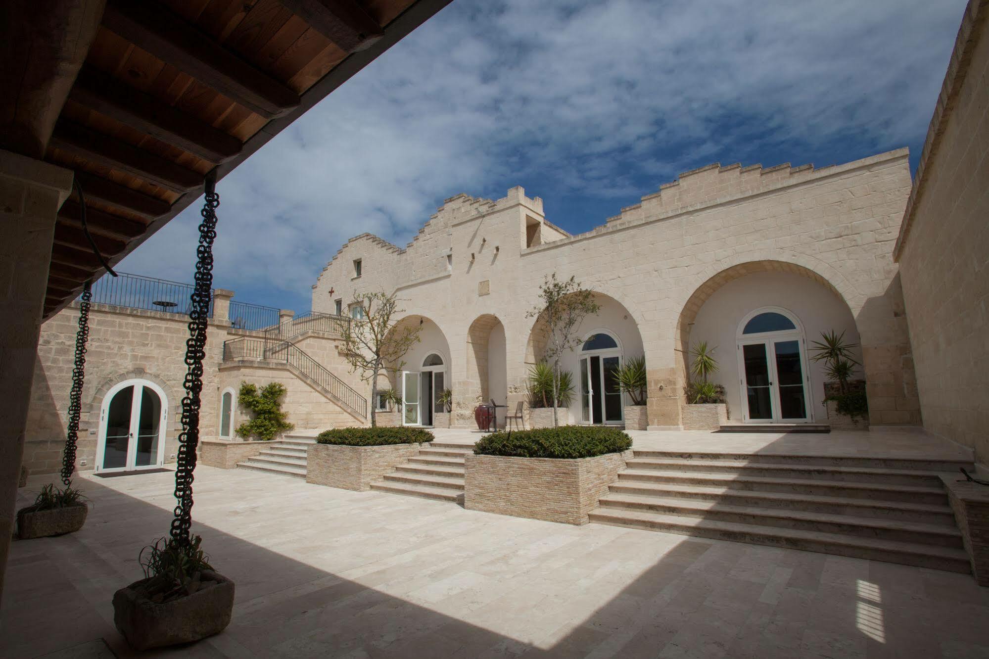 Tenuta Danesi - Camere - Appartamenti - Bubble Room Matera Luaran gambar